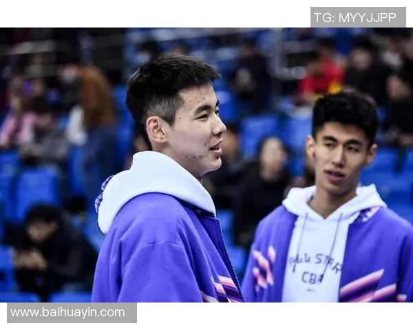 郭昊文：从青年才俊到篮球界新星的成长之路与未来展望